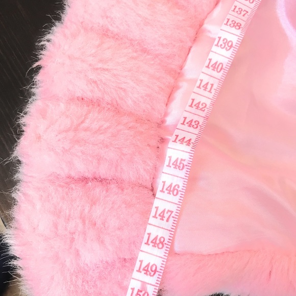 Super Cute Soft Pink Faux Fur top ( Versatile,l - Picture 6 of 6